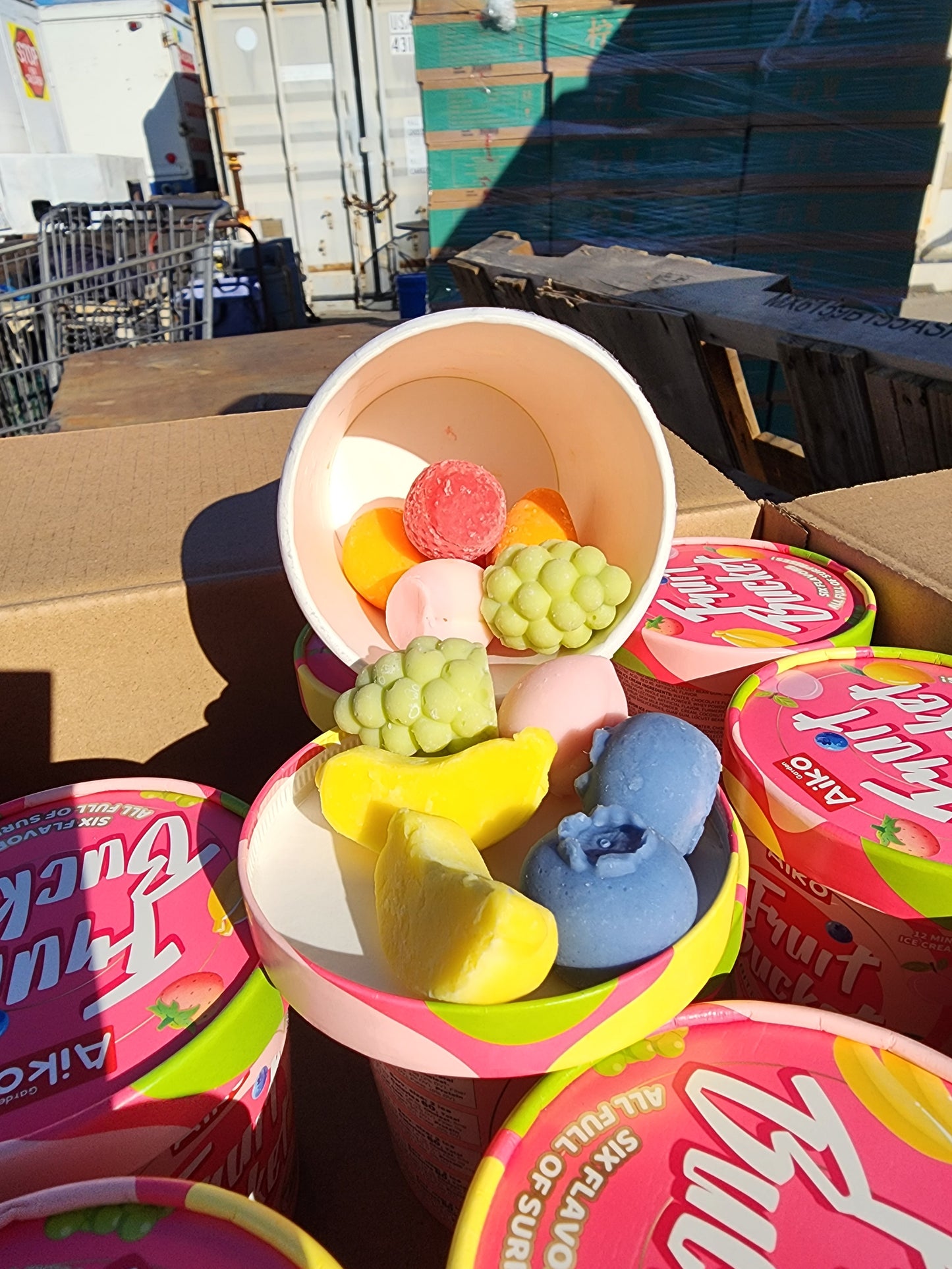 Aiko Fruir Buckets